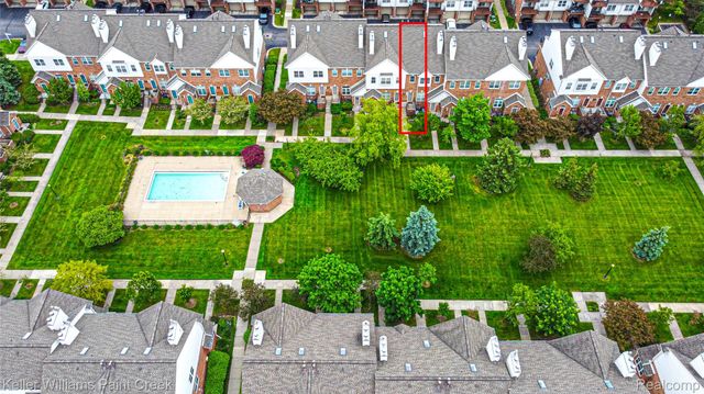 1847 Campau Farms Circle, Detroit, MI 48207