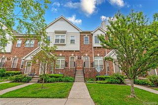 1847 Campau Farms Circle, Detroit, MI 48207