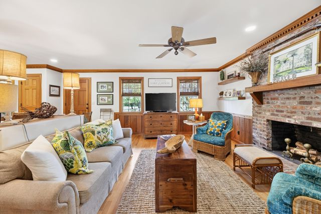 1132 Ackerman Drive, Summerton, SC 29148