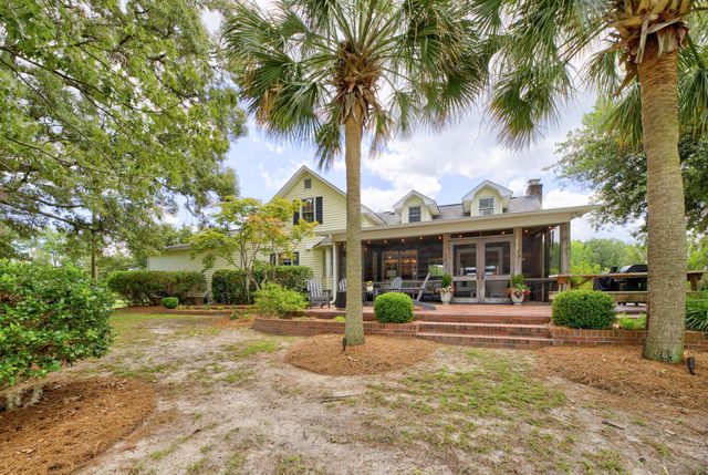 1132 Ackerman Drive, Summerton, SC 29148