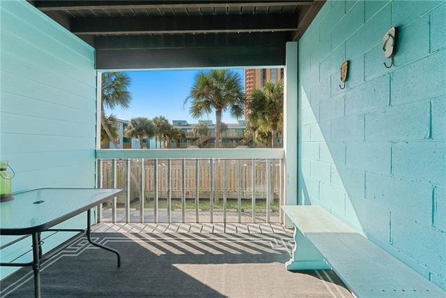 728 Beach Boulevard 121, Gulf Shores, AL 36542
