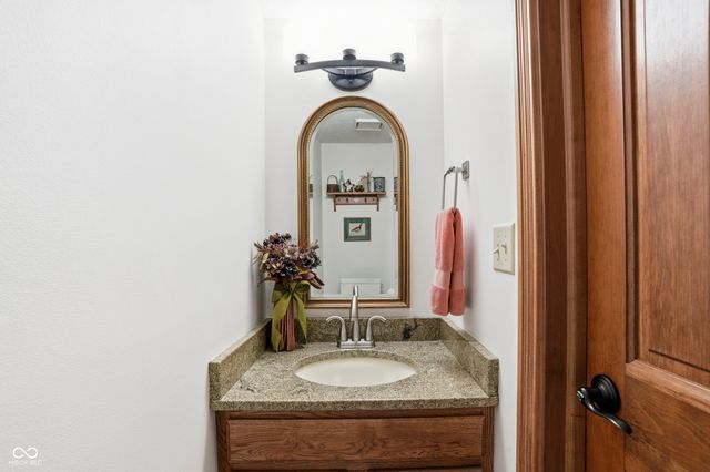 13777 Smokey Hollow Court, Carmel, IN 46032