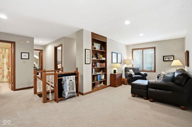 13777 Smokey Hollow Court, Carmel, IN 46032