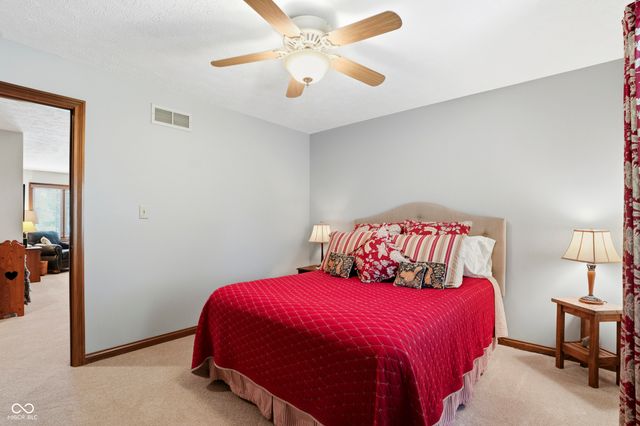 13777 Smokey Hollow Court, Carmel, IN 46032