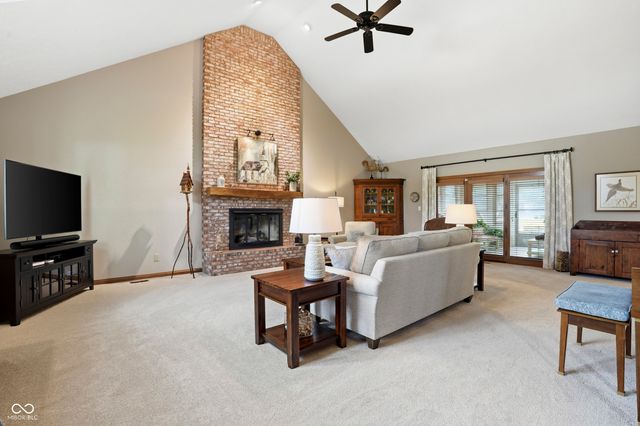 13777 Smokey Hollow Court, Carmel, IN 46032