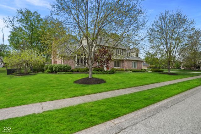 13777 Smokey Hollow Court, Carmel, IN 46032