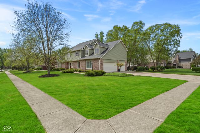 13777 Smokey Hollow Court, Carmel, IN 46032