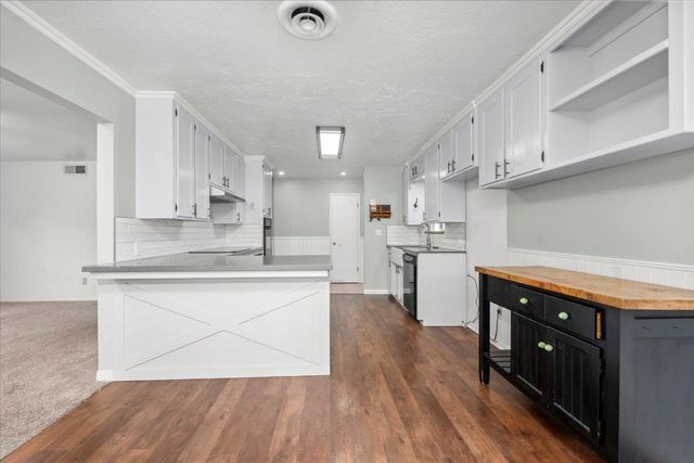 1515 Elizabeth, Escalon, CA 95320