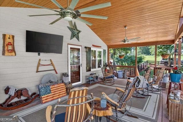 40 Cricket Walk Drive, Talking Rock, GA 30175