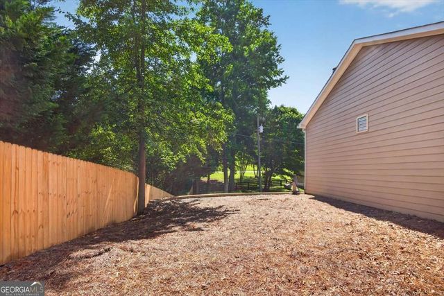 40 Cricket Walk Drive, Talking Rock, GA 30175