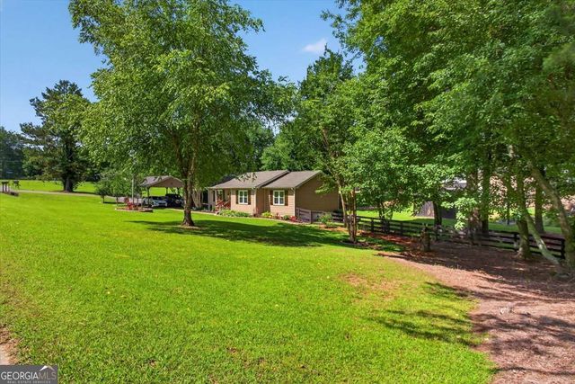 40 Cricket Walk Drive, Talking Rock, GA 30175