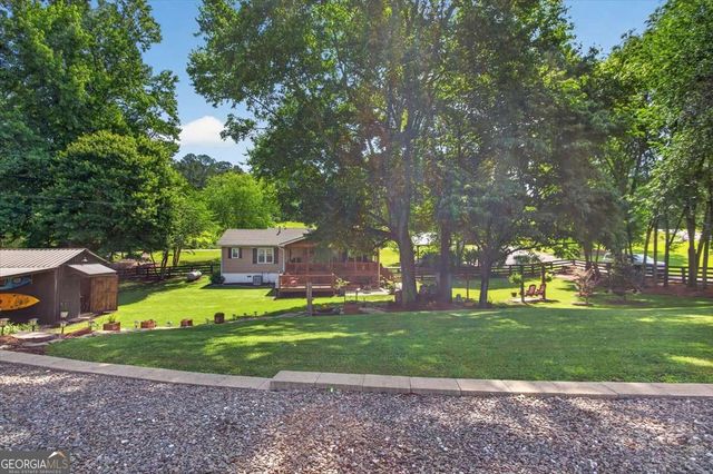 40 Cricket Walk Drive, Talking Rock, GA 30175