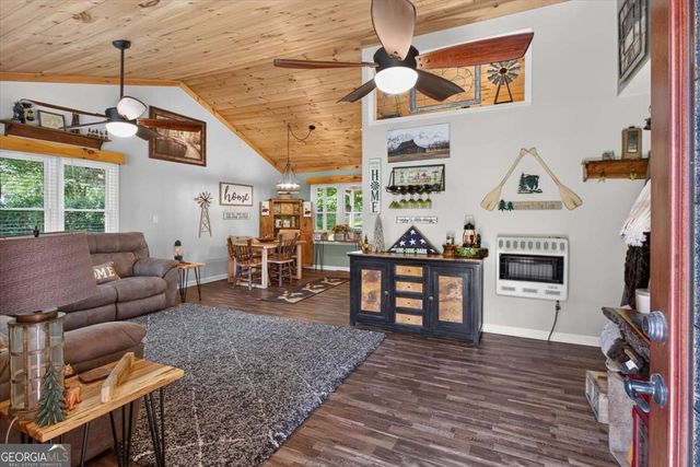 40 Cricket Walk Drive, Talking Rock, GA 30175