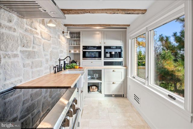 3903 BELLE RIVE TER, Alexandria, VA 22309