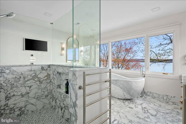 3903 BELLE RIVE TER, Alexandria, VA 22309