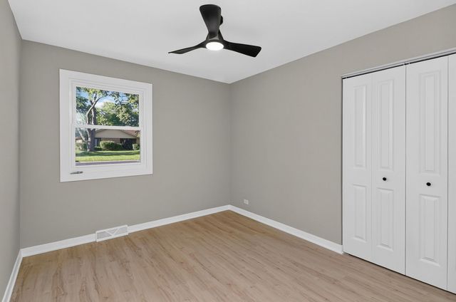 1513 77th Street, Darien, IL 60561