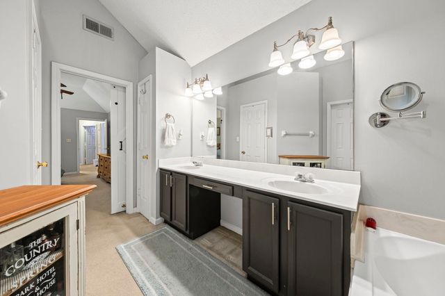 11127 EWE TURN DR, Arlington, TN 38002