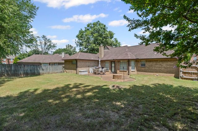 11127 EWE TURN DR, Arlington, TN 38002