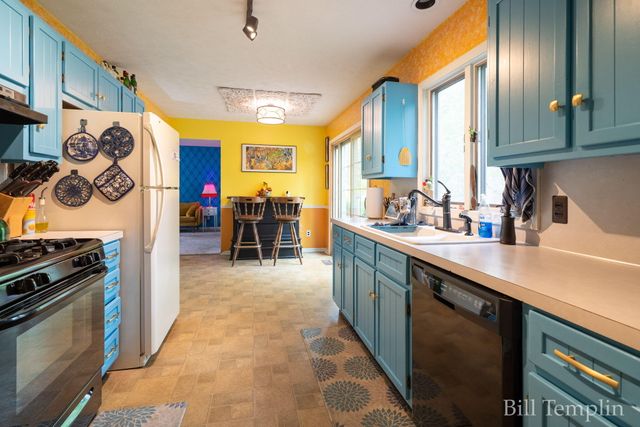 2639 Colton Avenue Se, City Of Grand Rapids, MI 49506
