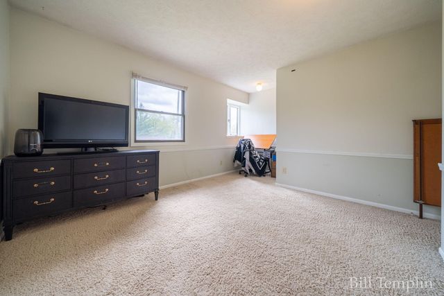 2639 Colton Avenue Se, City Of Grand Rapids, MI 49506