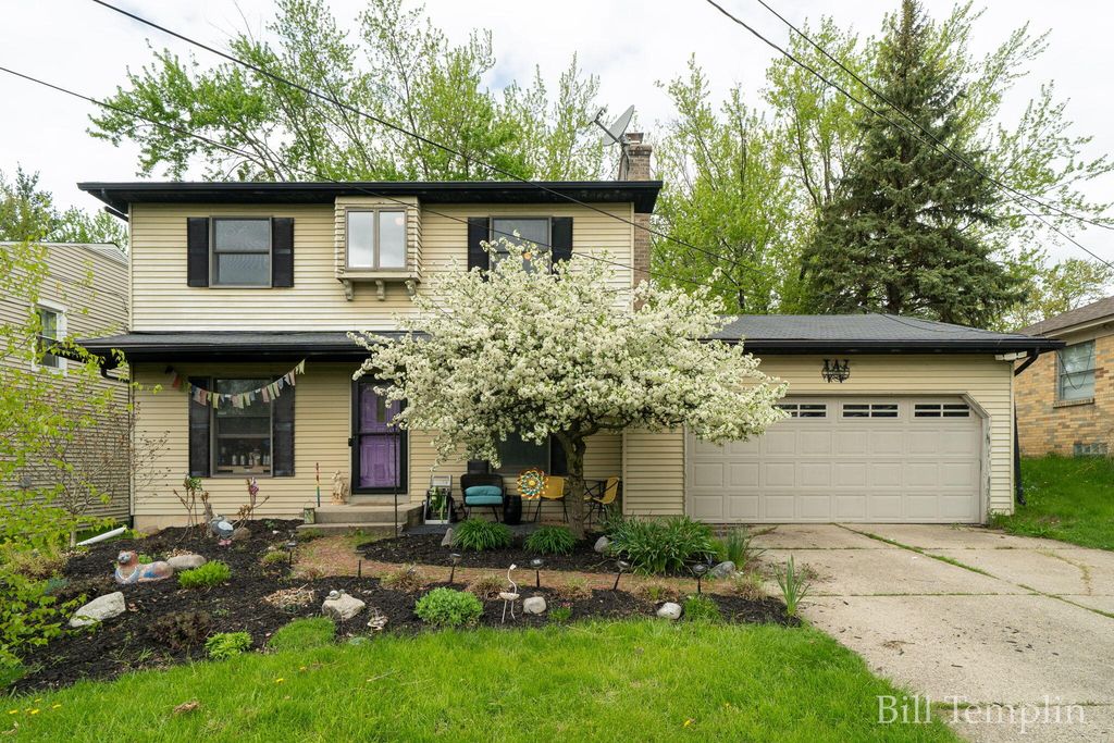 2639 Colton Avenue Se, City Of Grand Rapids, MI 49506