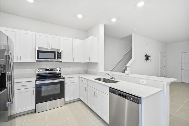 9864 ALLENDALE STREET, Wesley Chapel, FL 33545