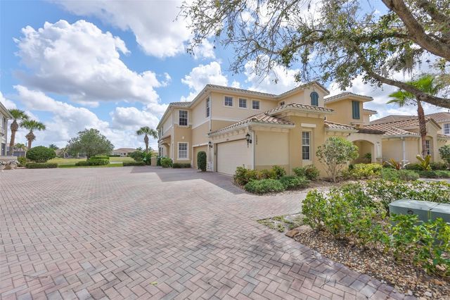 1344 EMERALD DUNES DRIVE, Sun City Center, FL 33573
