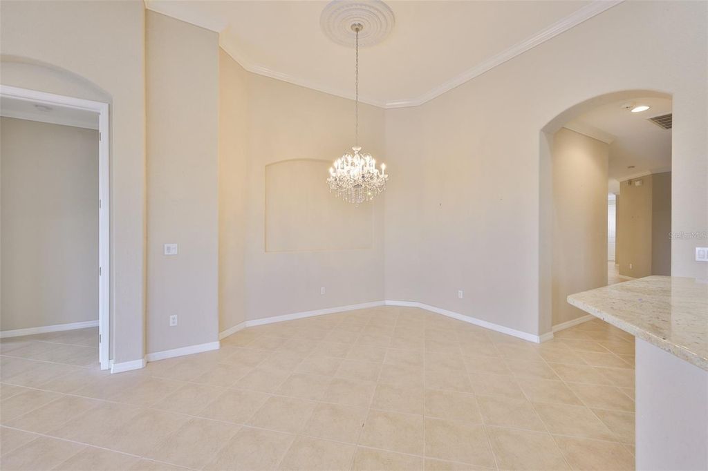 Image 16 of property listing at 1344 EMERALD DUNES DRIVE, Sun City Center, FL 33573