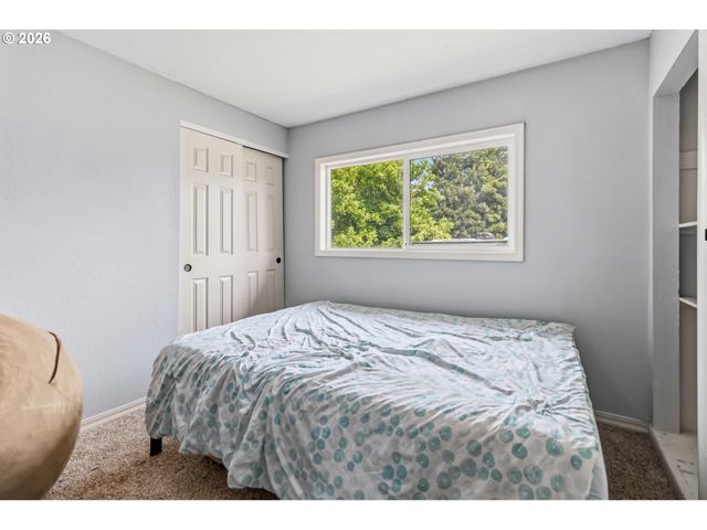109 MERRITT Dr, Longview, WA 98632