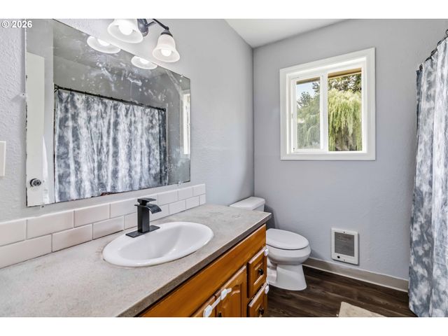 109 MERRITT Dr, Longview, WA 98632