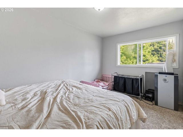109 MERRITT Dr, Longview, WA 98632