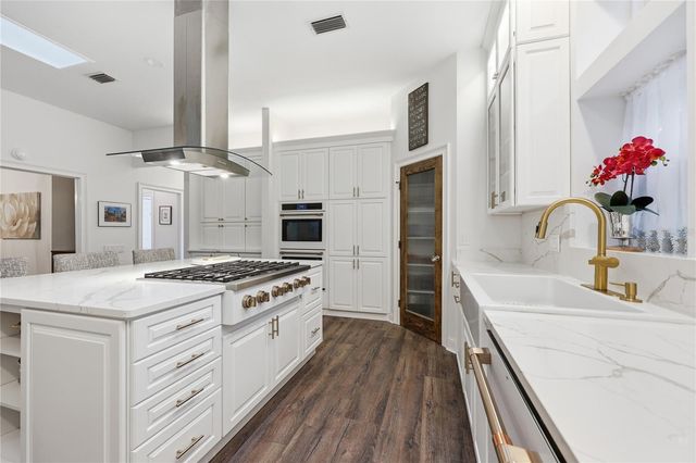 10835 NW 18TH COURT, Gainesville, FL 32606