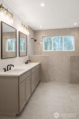 6237 179th Place SE, Bellevue, WA 98006