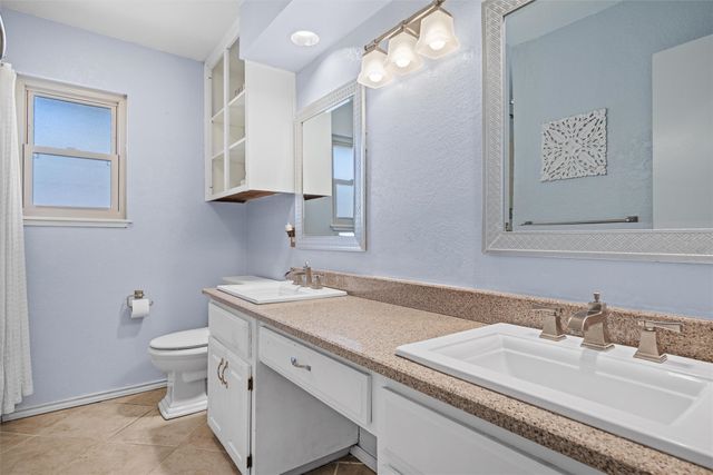 1210 Brookfield Lane, Mansfield, TX 76063