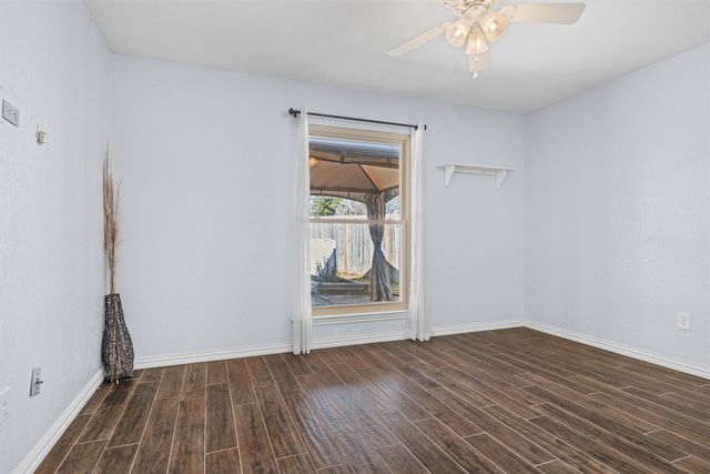 1210 Brookfield Lane, Mansfield, TX 76063