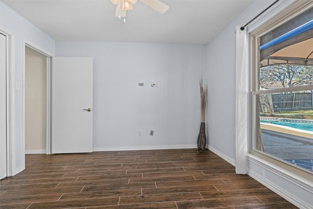 1210 Brookfield Lane, Mansfield, TX 76063