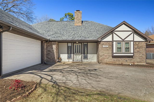 1210 Brookfield Lane, Mansfield, TX 76063