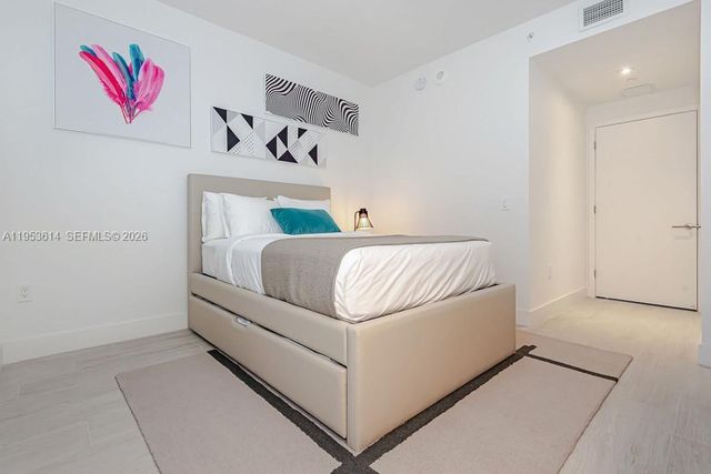 4010 S Ocean Drive R2701, Hollywood, FL 33019