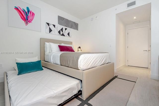 4010 S Ocean Drive R2701, Hollywood, FL 33019