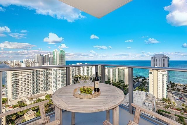 4010 S Ocean Drive R2701, Hollywood, FL 33019