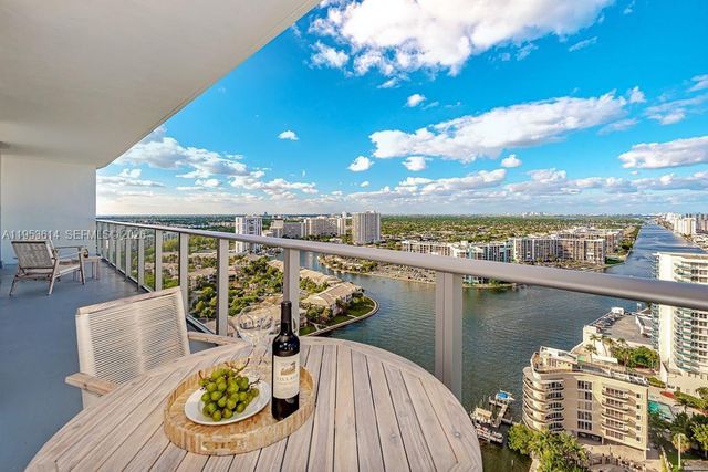 4010 S Ocean Drive R2701, Hollywood, FL 33019