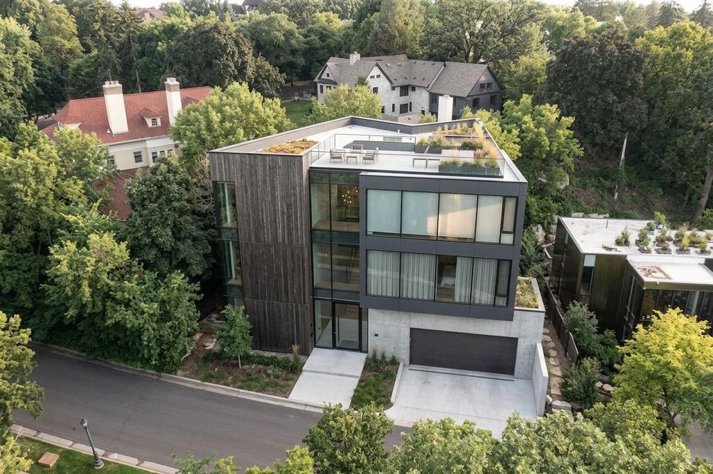 1527 Waverly Place, Minneapolis, MN 55403 — photo 2