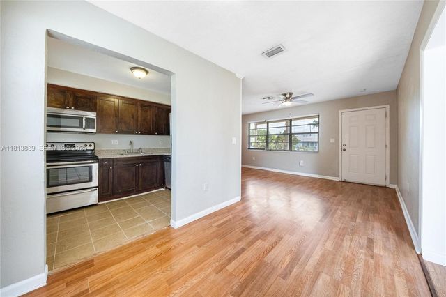 2431 Rodman Street, Hollywood, FL 33020