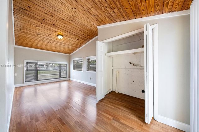 2431 Rodman Street, Hollywood, FL 33020