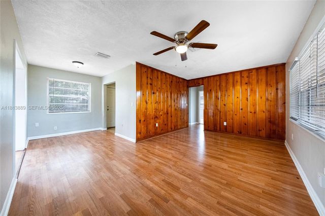 2431 Rodman Street, Hollywood, FL 33020