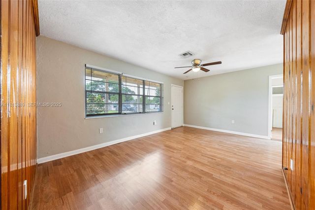 2431 Rodman Street, Hollywood, FL 33020