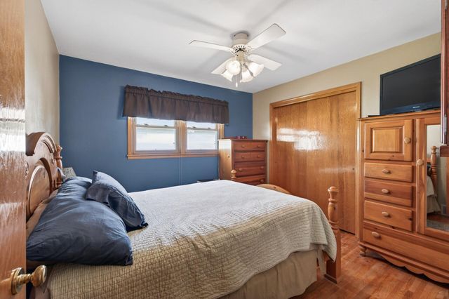 819 2nd Avenue S, South Saint Paul, MN 55075