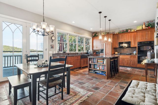 78 Garnet Street, Sunapee, NH 03782