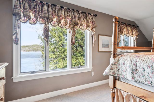 78 Garnet Street, Sunapee, NH 03782