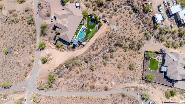 101 E Briles Road -, Phoenix, AZ 85085